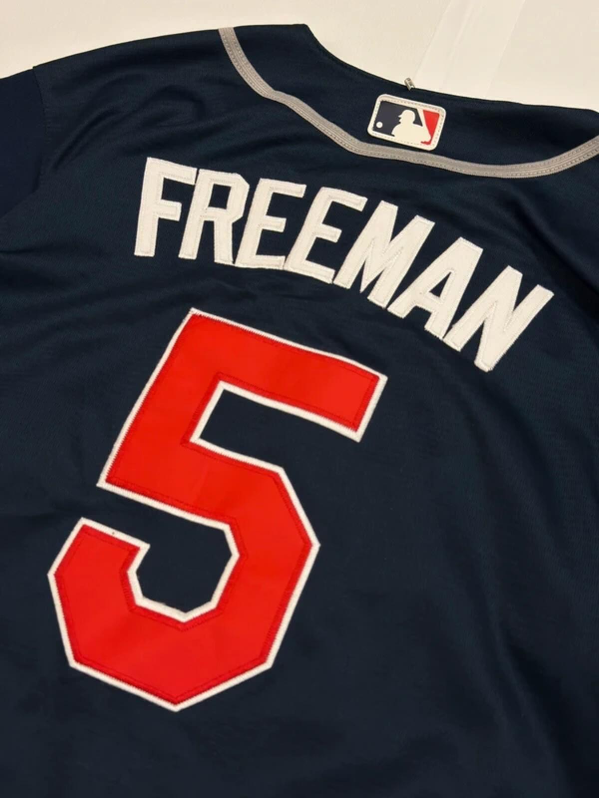 Atlanta Braves Baseball Jersey Large Navy