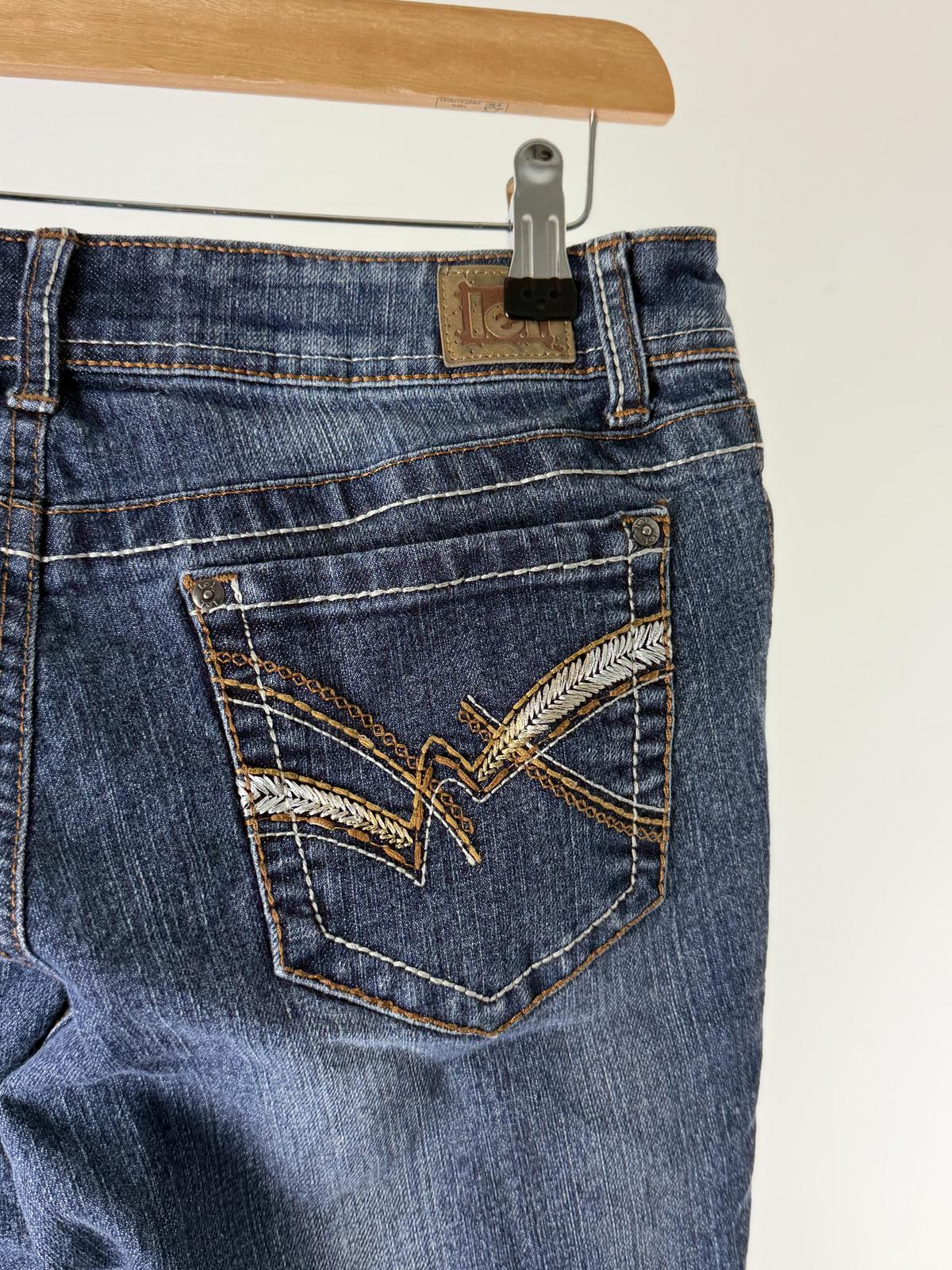 Y2K Low Rise Bootcut Jeans Size 10 - 30"