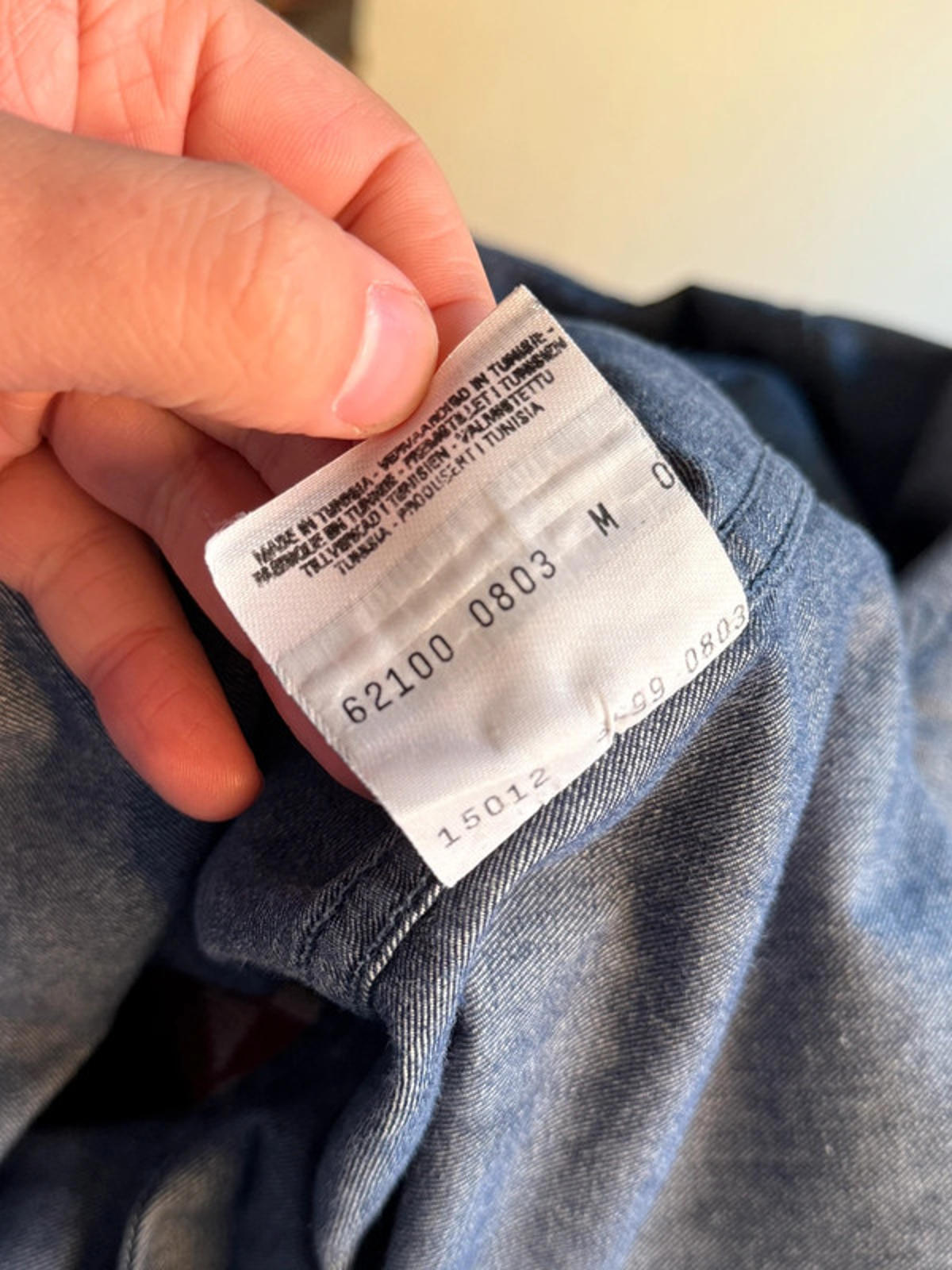 Levi’s 2000s Raw Denim Shirt Medium