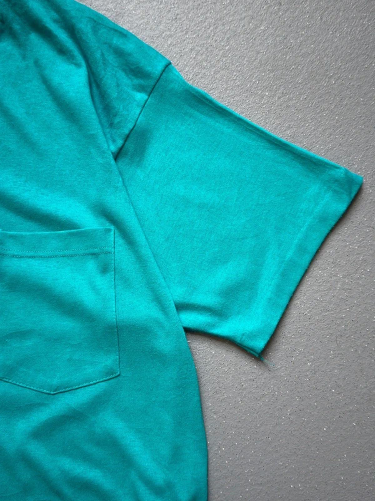 Vintage 80s Single Stitch Pocket T Shirt XL