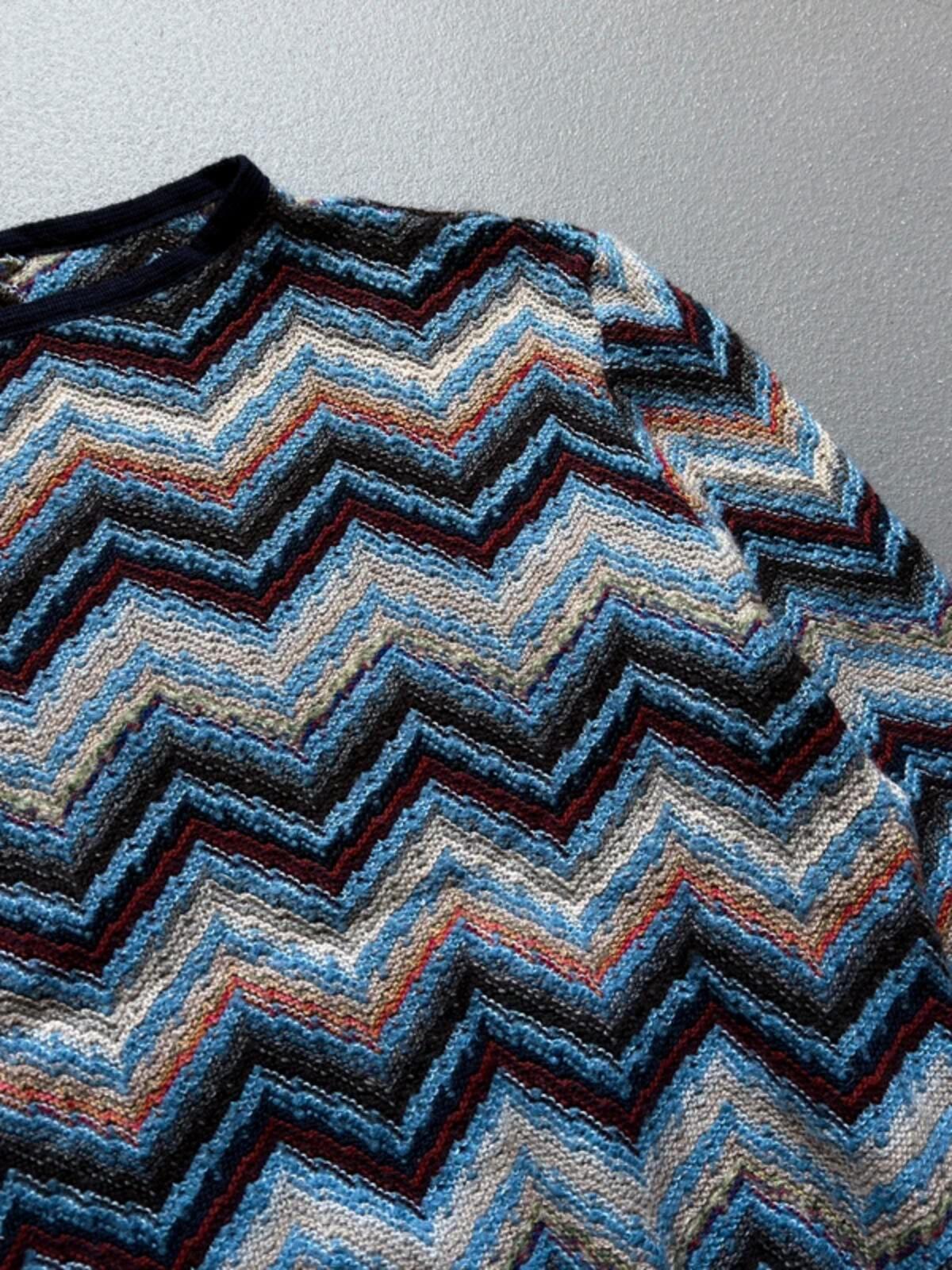 Vintage 70s Hand Knit Zig Zag Print Sweater XL