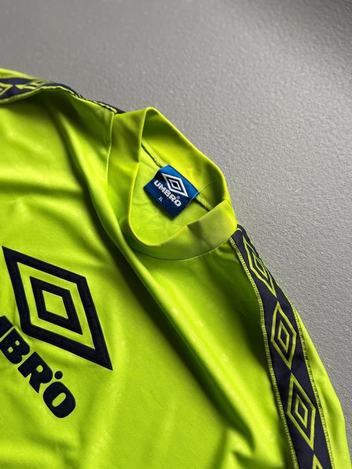 Umbro Training Drill Top 90s XL Vintage