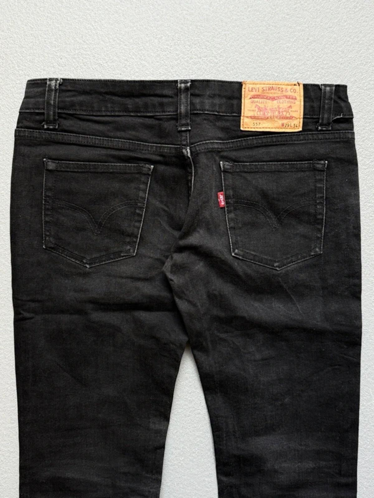 Levi’s 557 Low Rise Bootcut Black Ladies Jeans 30”