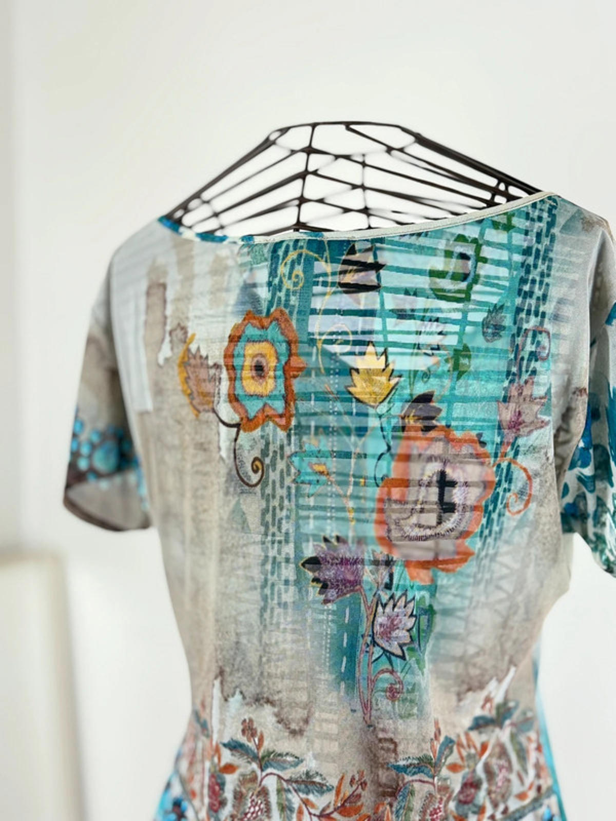 Les Copains Mesh Sheer Floral Blouse XL