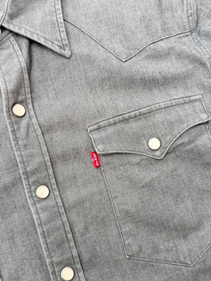 Levi’s Grey Snap Button Western Shirt Small
