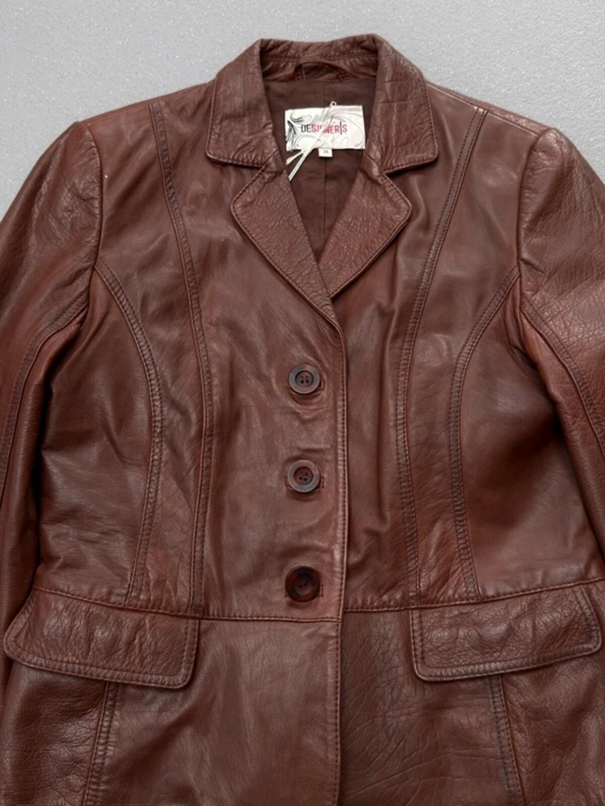 Y2K Brown Leather Blazer Size 10 Lapels