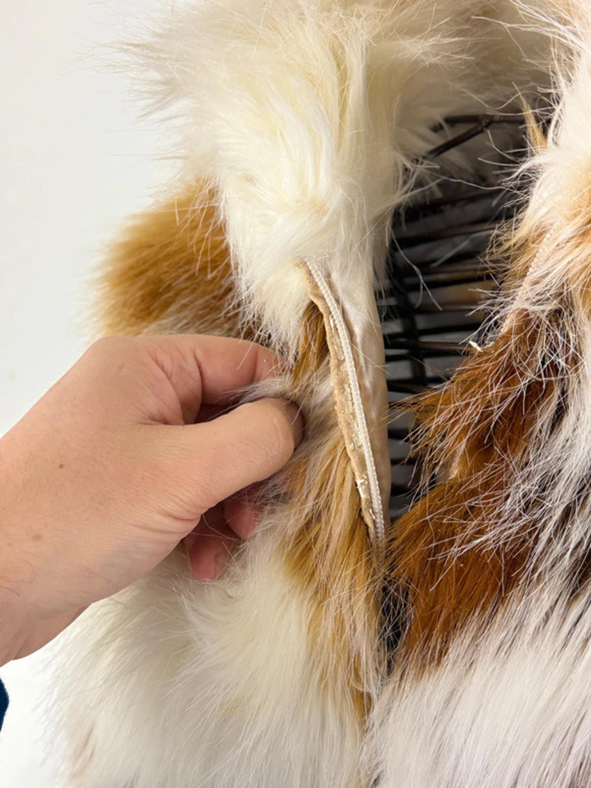 Y2K 70s Style Faux Fur Gilet XL