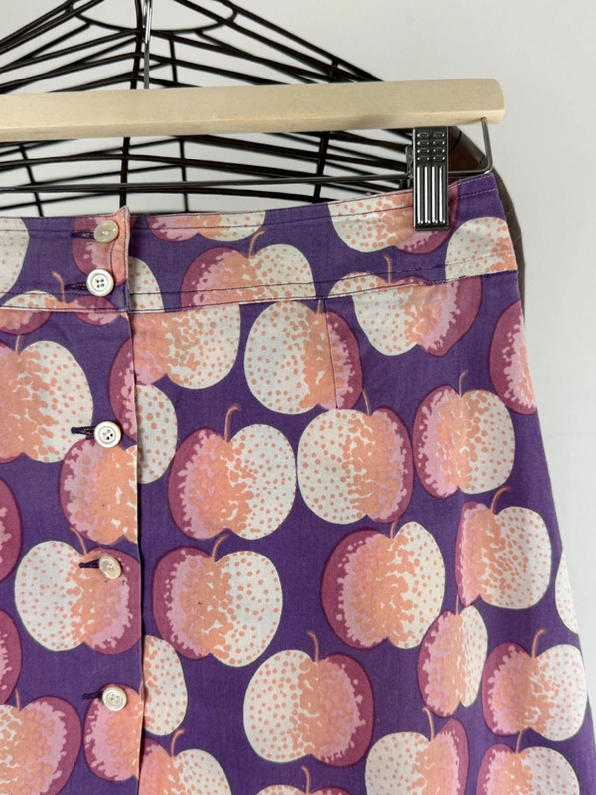 Apple Print Y2K Mini Skirt Size 8 / 28”