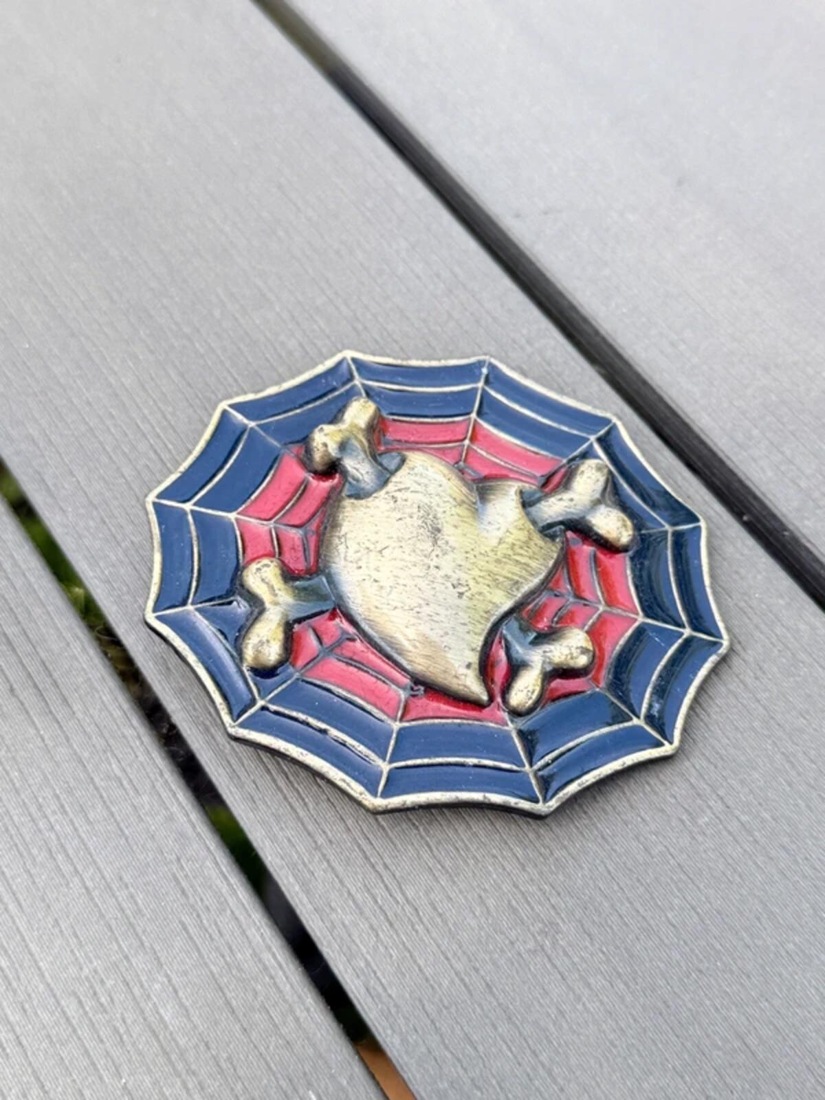 Vintage Y2K Emo Goth Heart Spiderweb Belt Buckle