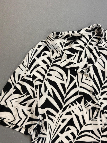 Jane + Delancry Botanical Cropped Rayon Shirt Large