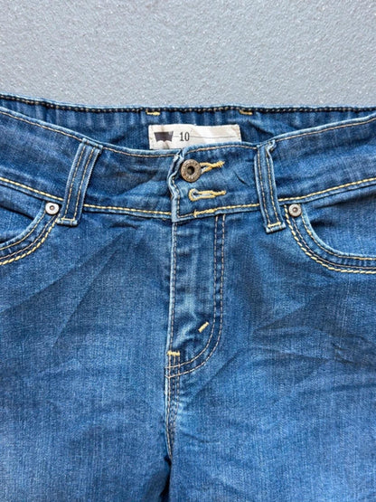 Levi’s Capri Shorts Y2K Size 10 Mid Rise