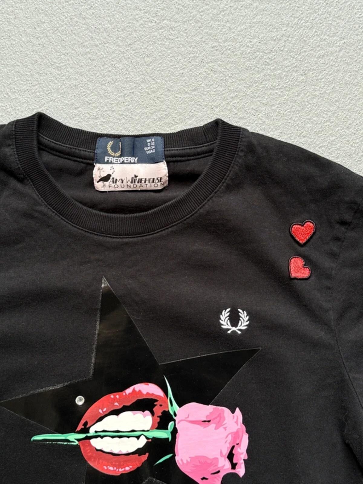 Fred Perry Amy Winehouse Baby Tee UK 6