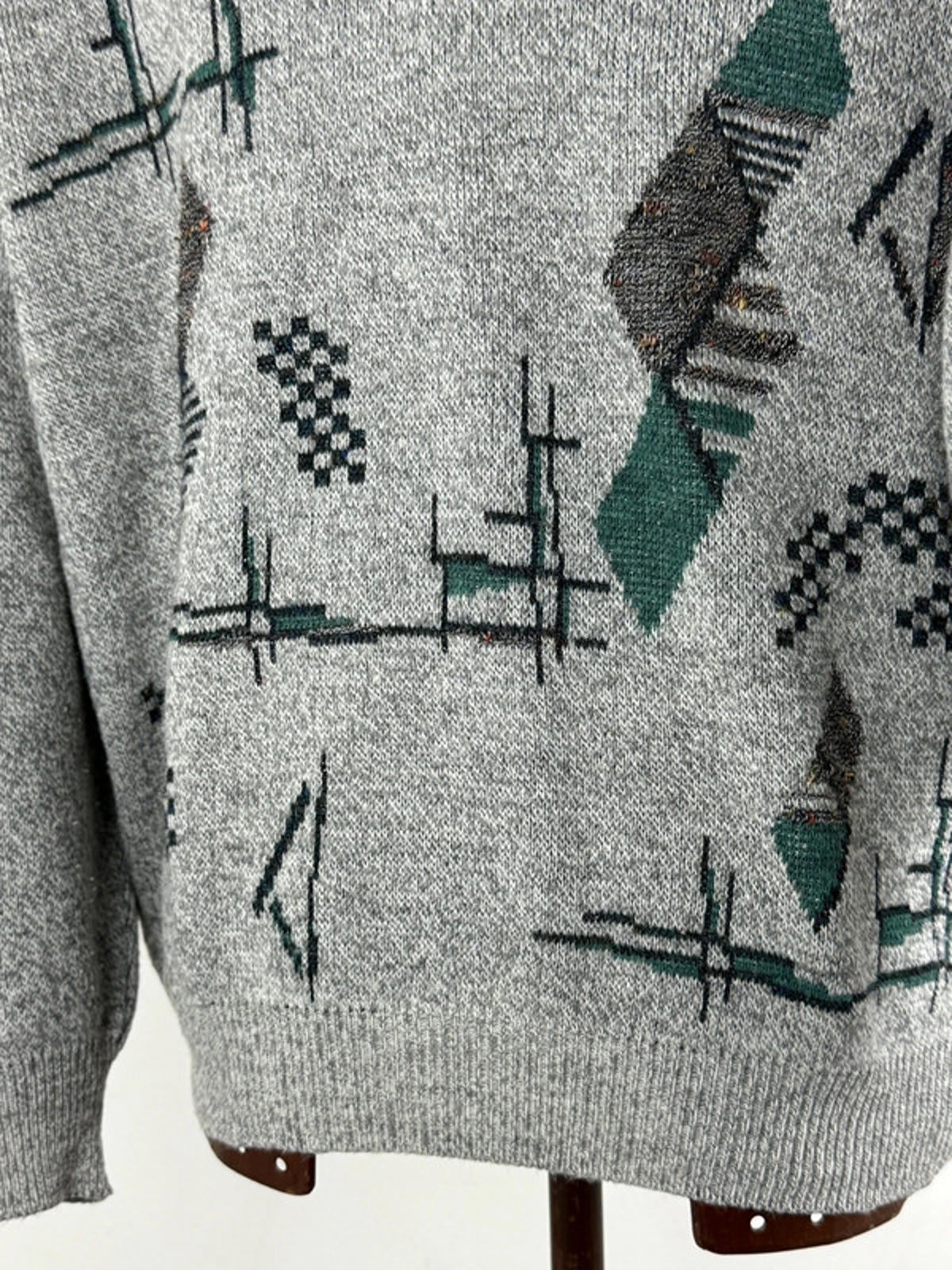 Geometric 80s V Neck Knit Jumper XL Boxy Fit