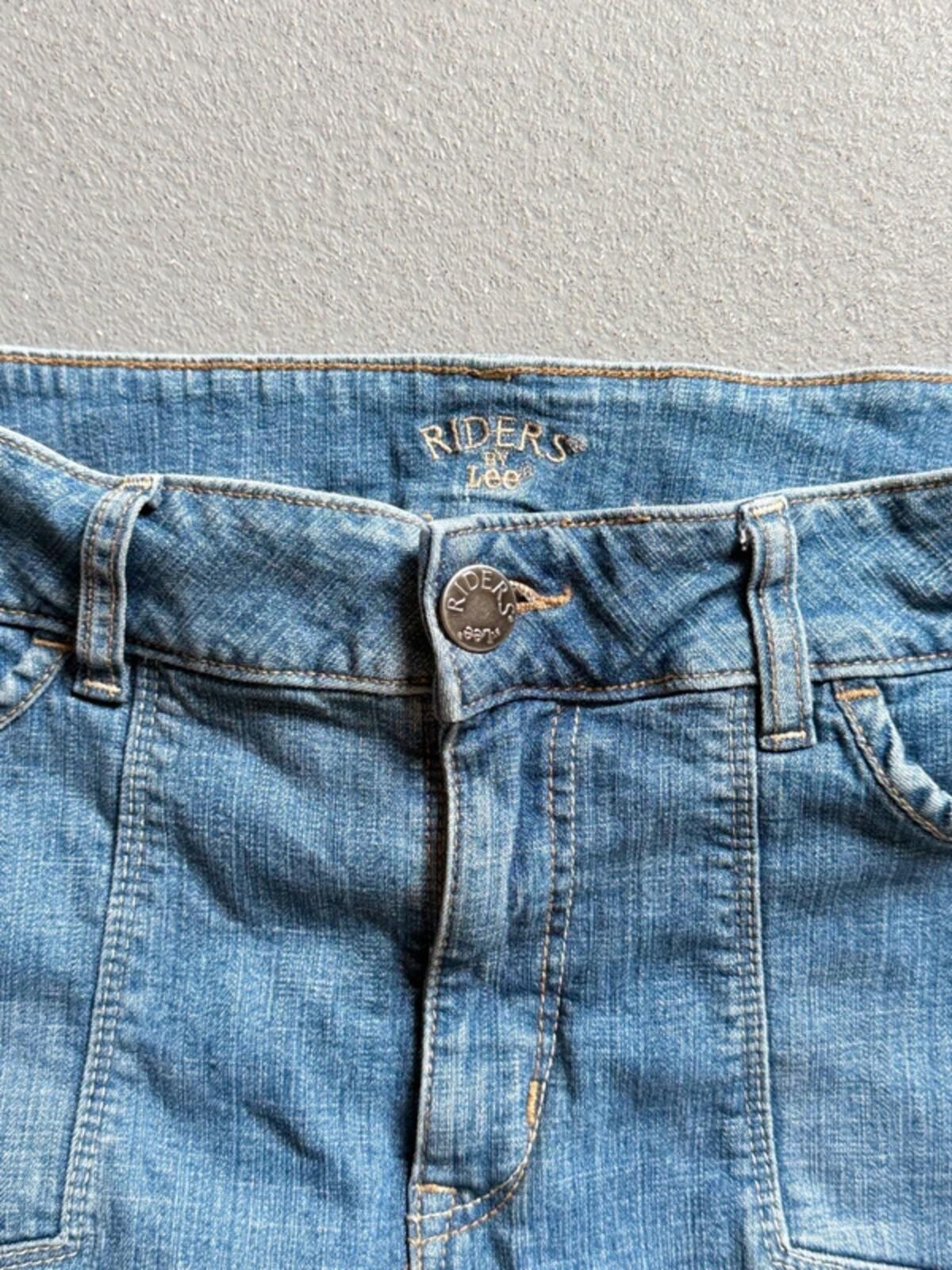 Y2K Lee Capri Jeans Size 12 Mid Rise