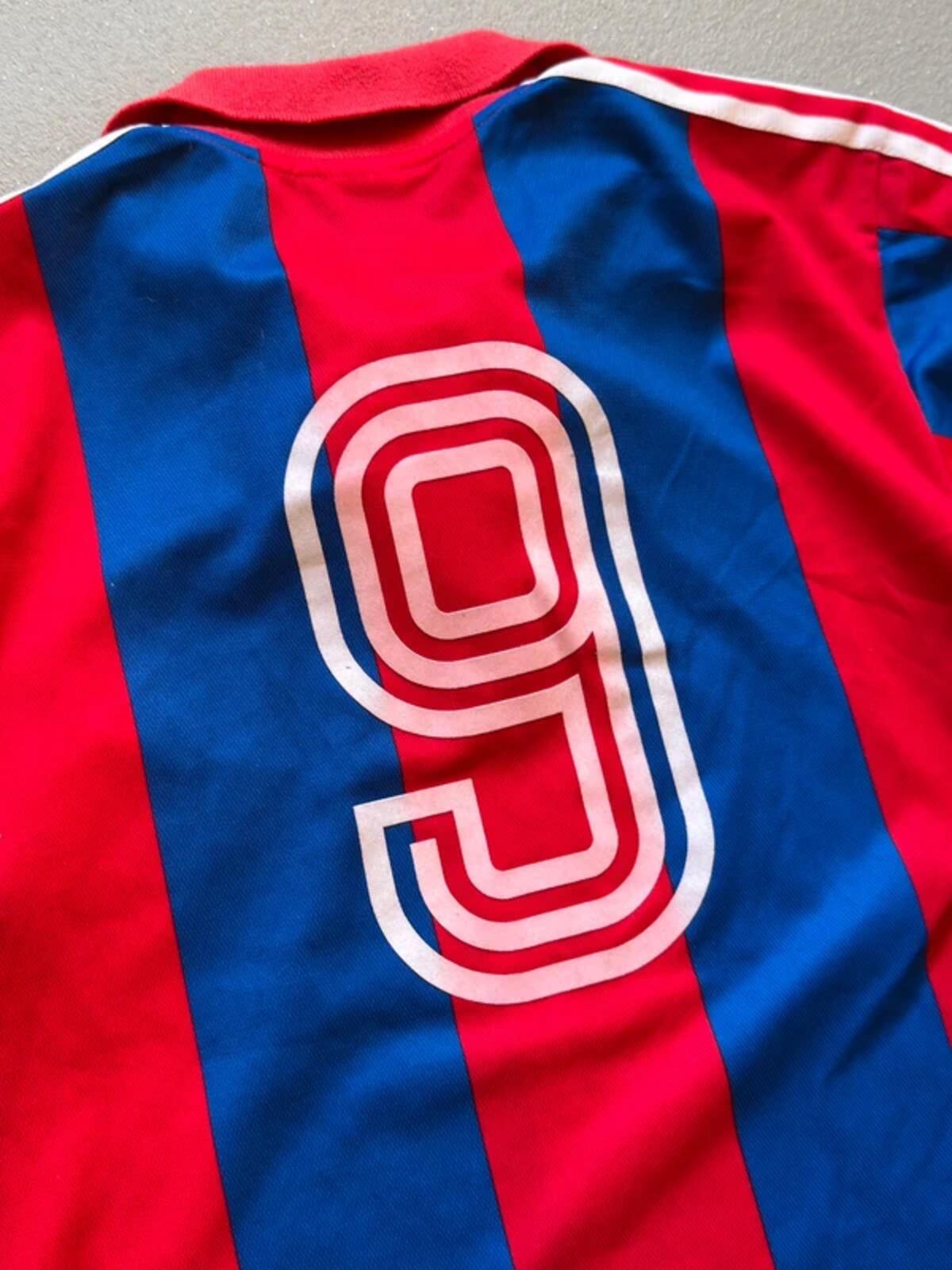 Vintage Adidas Football Template Shirt Bayern Munich Medium