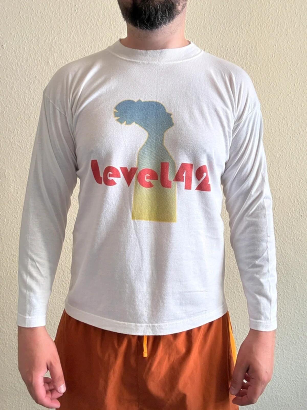 90s Level 42 Vintage Band T Shirt Long Sleeve Medium