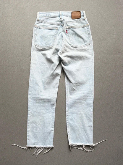 Levi’s 501 Premium Ladies Light Wash Jeans 24”