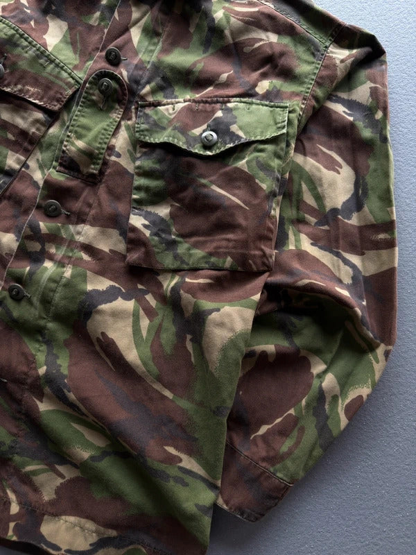 Vintage British DPM Camouflage Combat Shirt – Size M/L