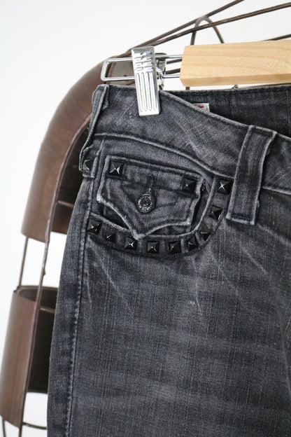 True Religion Billy 26" Size 6 Grey Low Rise Straight Jeans