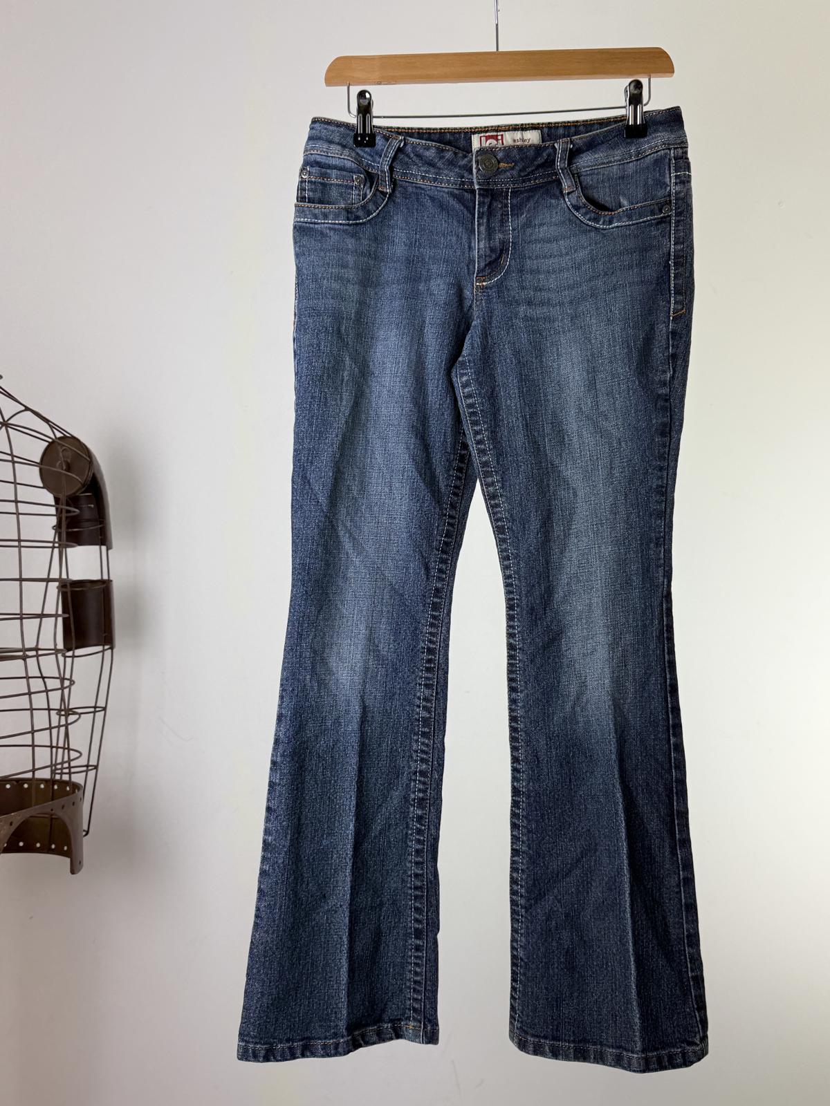 Y2K Low Rise Bootcut Jeans Size 10 - 30"