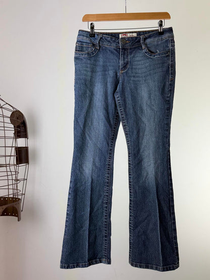 Y2K Low Rise Bootcut Jeans Size 10 - 30"