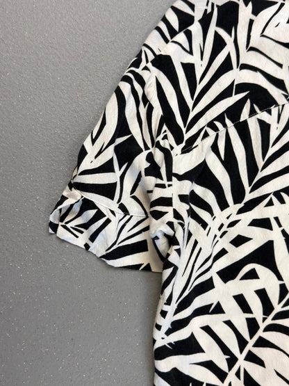 Jane + Delancry Botanical Cropped Rayon Shirt Large