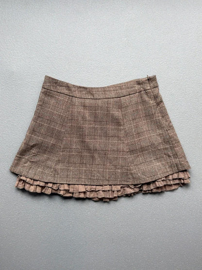 Vintage Y2K Brown Plaid Mini Skirt Ruffle Hem 30”