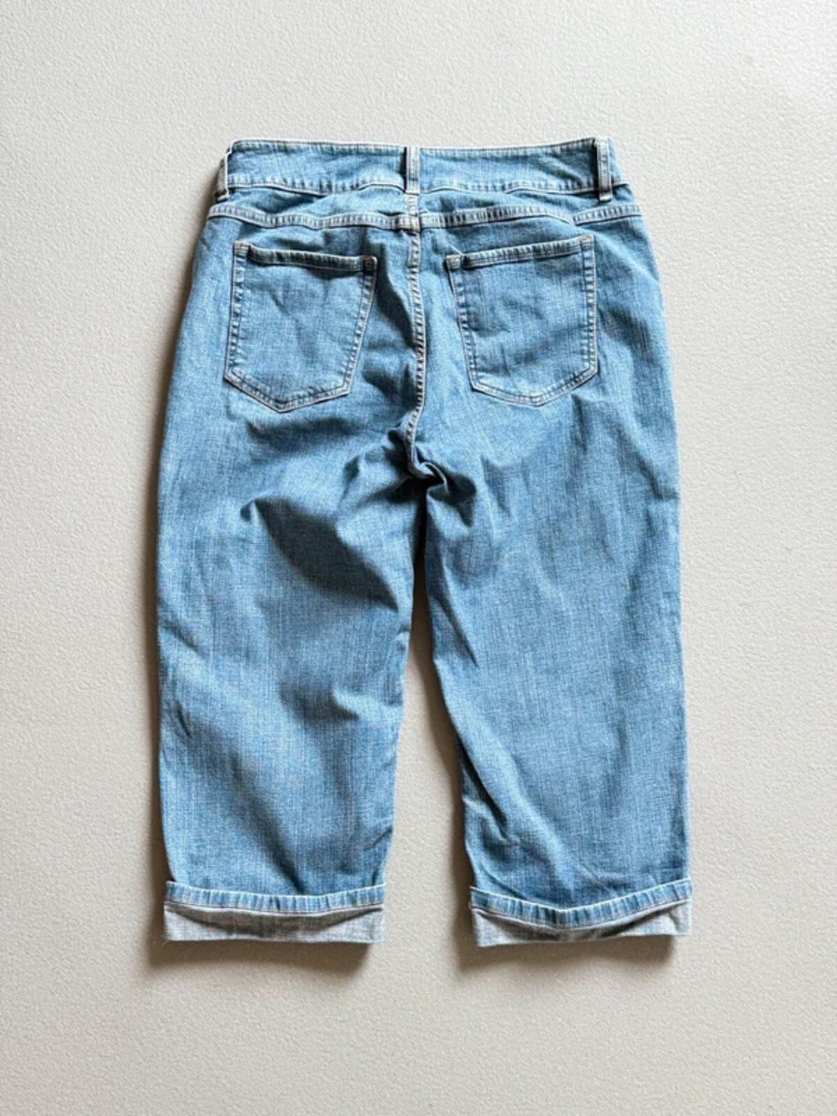Y2K Lee Capri Jeans Size 12 Mid Rise