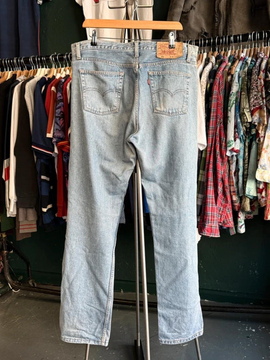 Levi’s 501 Made In USA 90s Jeans 38 x 36