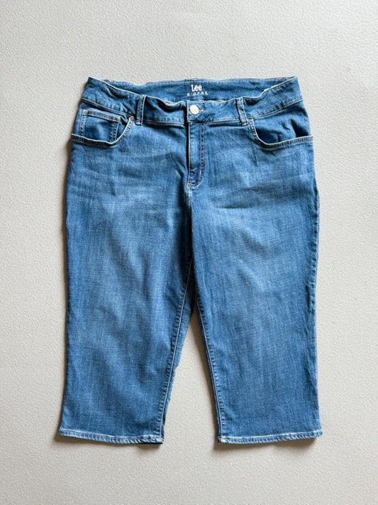 Lee Riders Y2K Capri Shorts Size 18