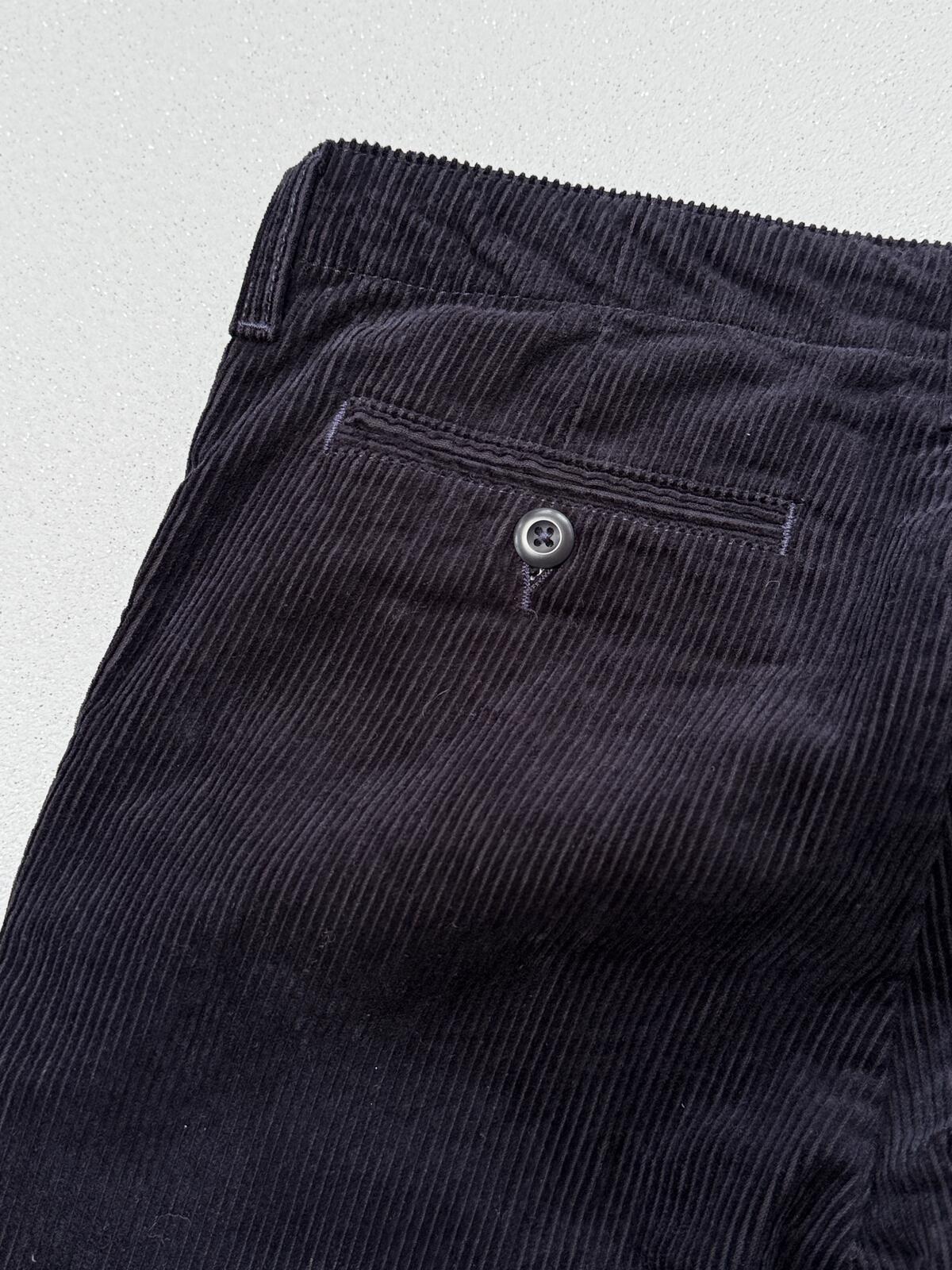 Carhartt WIP Black Corduroy Club Pants 31x32 Straight Leg Trousers