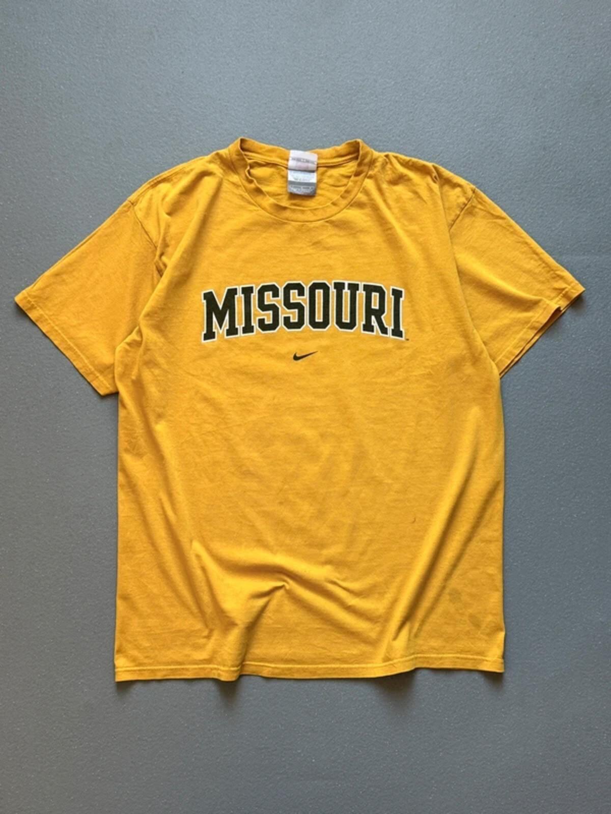 Nike Centre Swoosh Y2K Missouri T Shirt Large