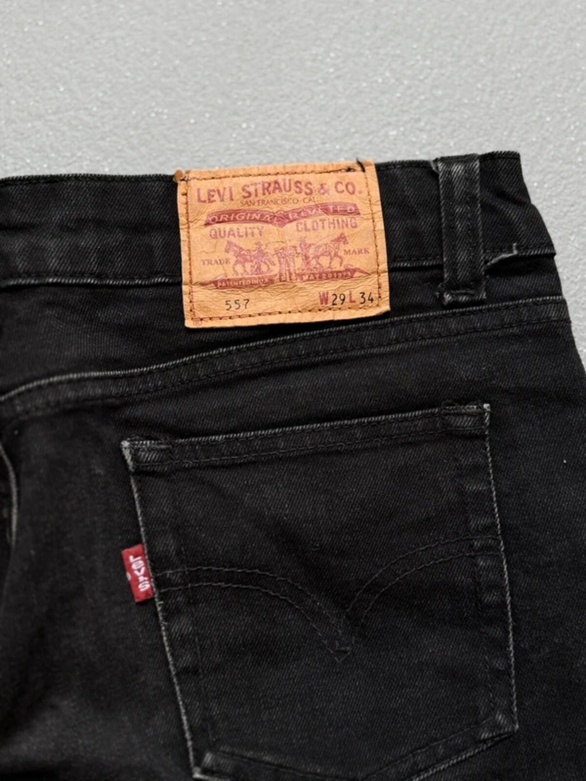 Levi’s 557 Low Rise Bootcut Black Ladies Jeans 30”