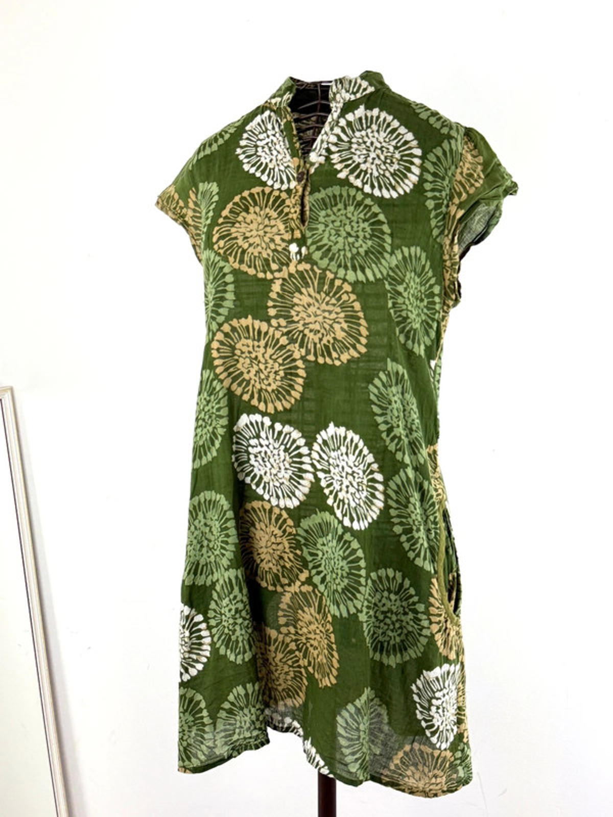 Mandarin Collar Vintage Botanical Pattern Dress Medium