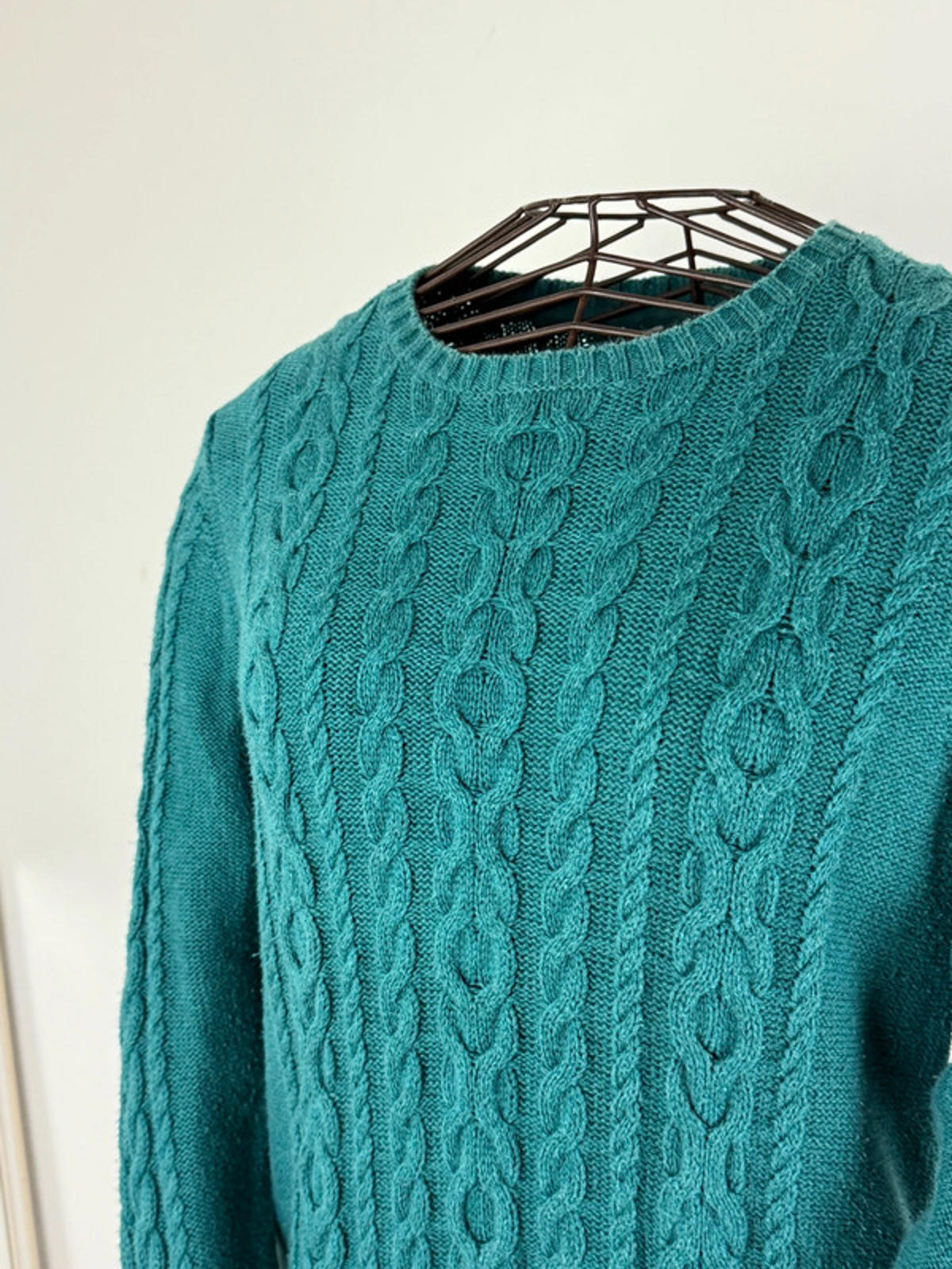 LL Bean Classic Cable Knit Sweater Medium Petite