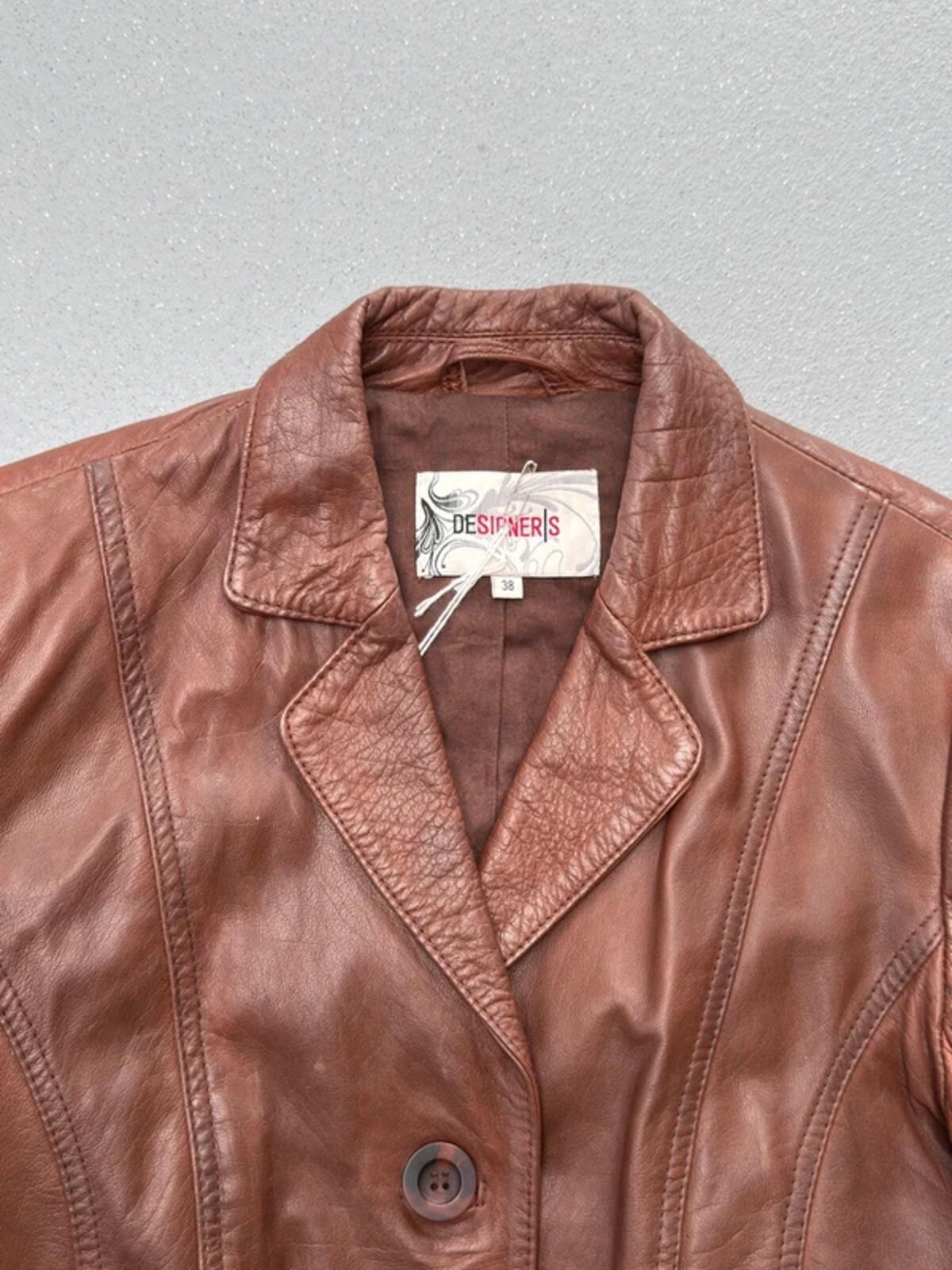 Y2K Brown Leather Blazer Size 10 Lapels