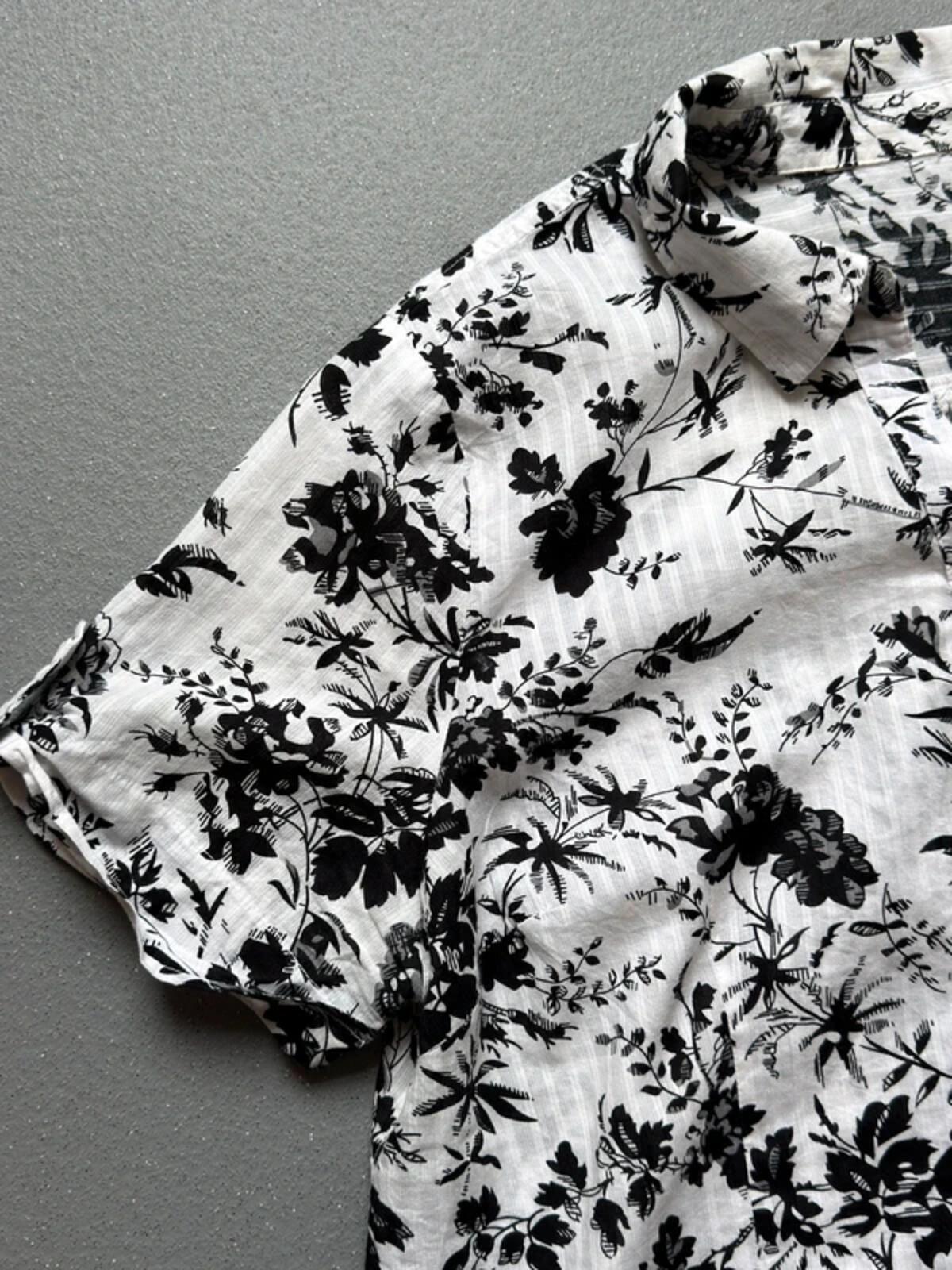 Vintage Black & White Floral Boxy Blouse Shirt Ladies XL