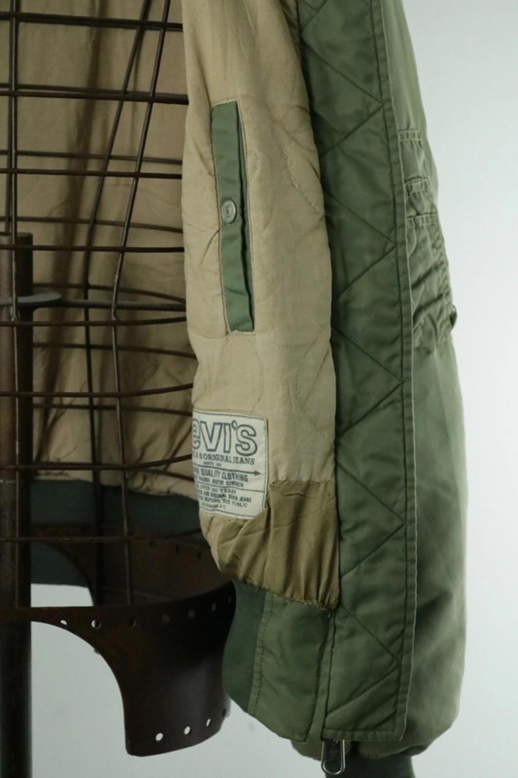 Levi's Cropped Flight Bomber Jacket Large Vintage 90s Khaki